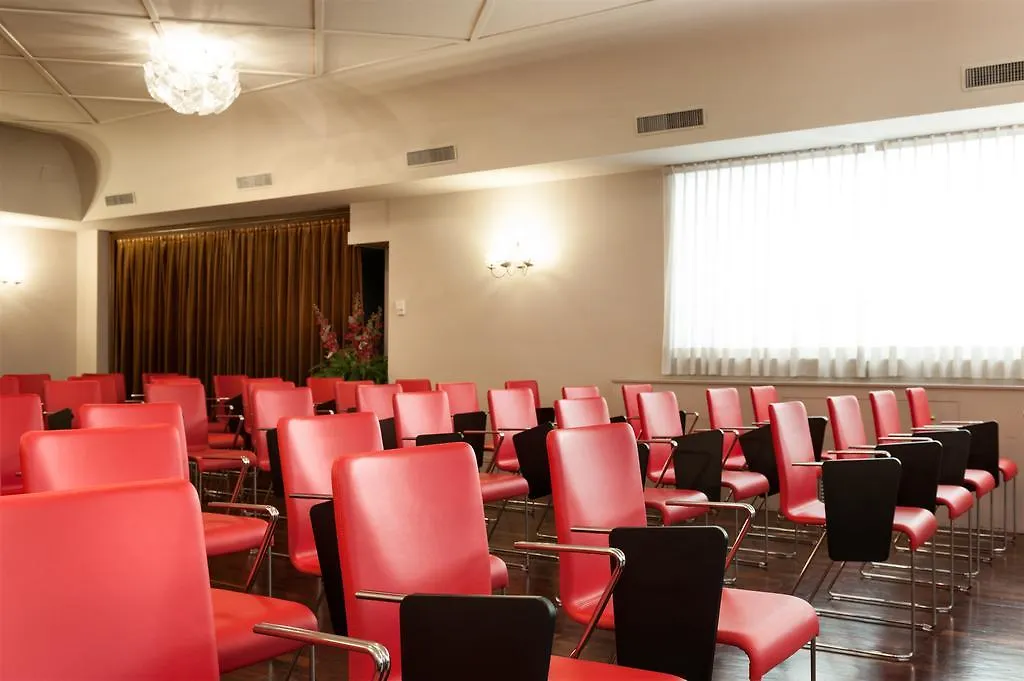 ****  Hotel Lombardia Milan Italy