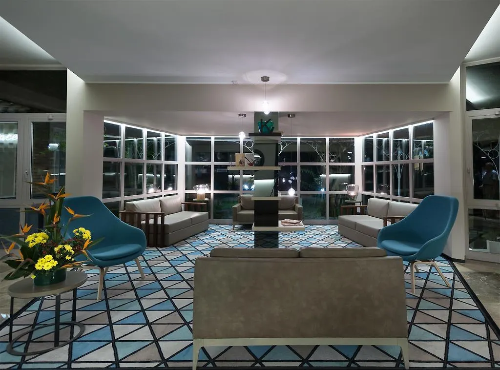 Hotel Lombardia Milan 4*,