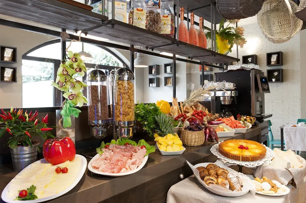 Hotel Lombardia Milan 4*,  Italy