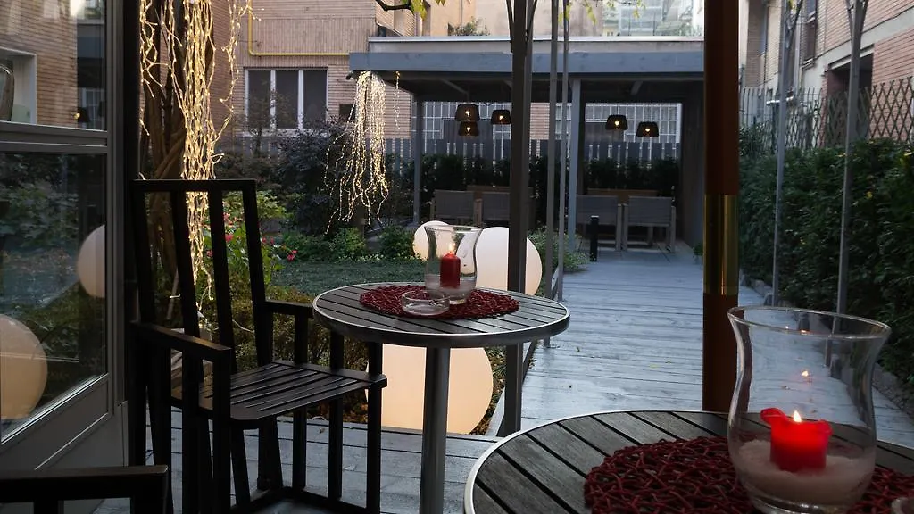 ****  Hotel Lombardia Milan Italy